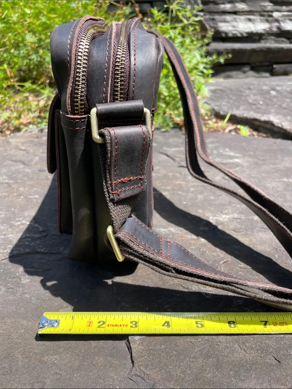 Men's Dark Brown Leather Messenger Bag W/ Multiple Zippered Pockets (NWOT)